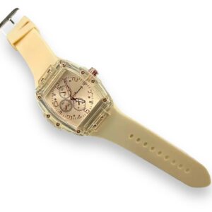 Reloj Cuadrado Con Correa De Silicona Para Mujer.